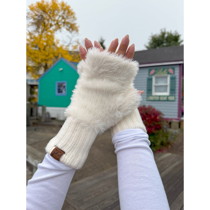 Faux Fur Fingerless C.C Glove FGE0105